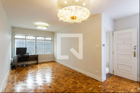 Sala de casa para alugar com 3 quartos, 190m² em Indianópolis, São Paulo