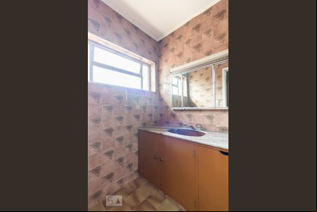Banheiro da Suíte de casa à venda com 3 quartos, 230m² em Centro, Osasco