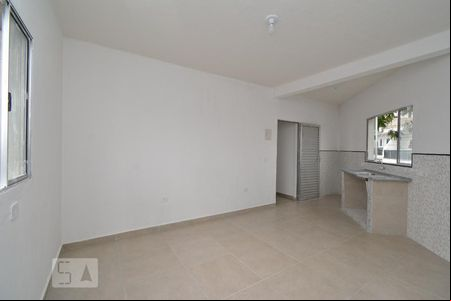 Dormitório de apartamento para alugar com 1 quarto, 25m² em Jardim Presidente Dutra, Guarulhos