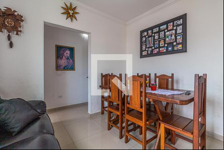 Sala de casa de condomínio à venda com 2 quartos, 92m² em Vila Tibiriçá, Santo André