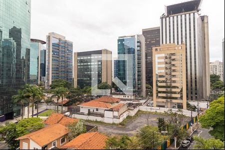 Vista da varanda de apartamento à venda com 2 quartos, 73m² em Pinheiros, São Paulo