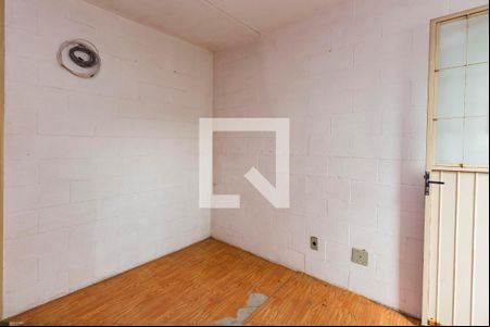 Sala de apartamento para alugar com 2 quartos, 55m² em Rubem Berta, Porto Alegre