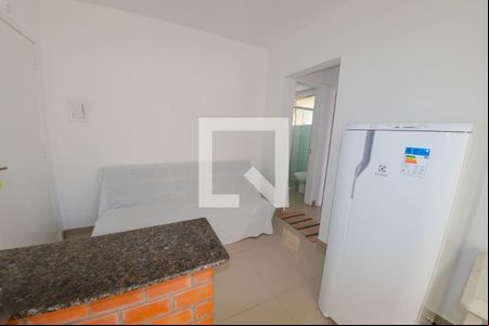 Sala e cozinha de apartamento para alugar com 1 quarto, 50m² em Canasvieiras, Florianópolis