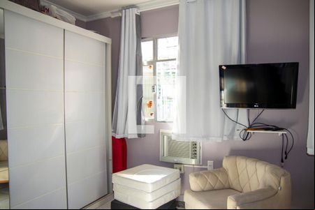 Quarto 1 de casa para alugar com 4 quartos, 250m² em Paraíso, São Gonçalo