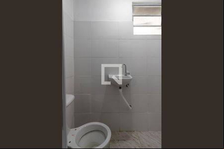 Banheiro de kitnet/studio à venda com 10 quartos, 300m² em Ipiranga, São Paulo