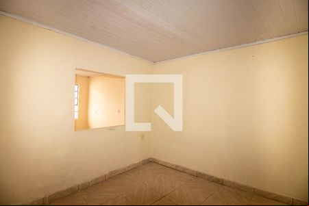 Quarto de casa para alugar com 1 quarto, 30m² em Jardim Carvalho, Porto Alegre