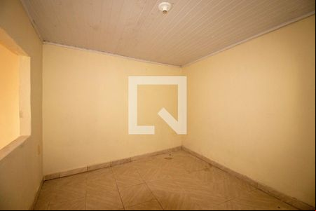 Quarto de casa para alugar com 1 quarto, 30m² em Jardim Carvalho, Porto Alegre