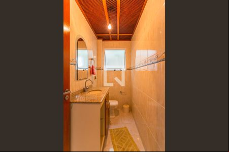Lavabo de casa para alugar com 3 quartos, 300m² em Vila Silvestre, Santo André