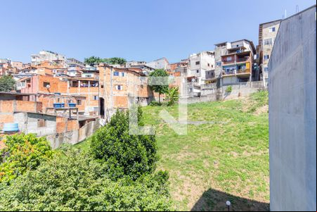 Vista dos quartos de apartamento para alugar com 2 quartos, 50m² em Padroeira, Osasco