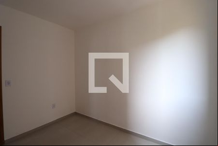 Quarto 1 de apartamento para alugar com 2 quartos, 42m² em Jardim Silvestre, Guarulhos