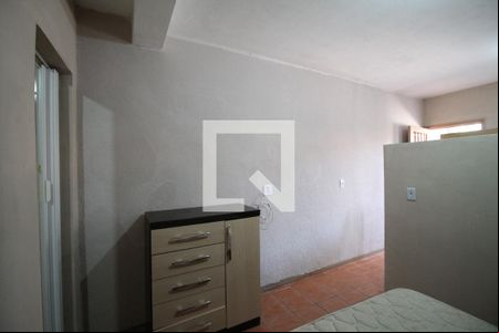 Quarto de casa para alugar com 1 quarto, 30m² em Vila Buenos Aires, São Paulo