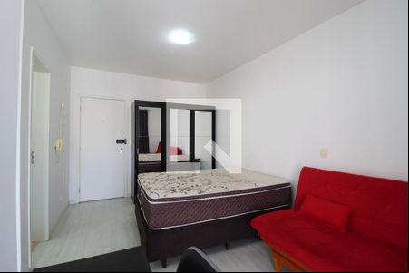 Sala/Quarto de kitnet/studio à venda com 1 quarto, 40m² em Indianópolis, São Paulo