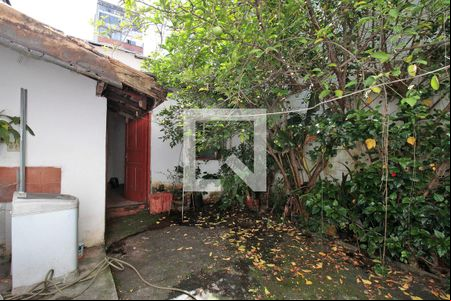 Quintal de casa para alugar com 3 quartos, 238m² em Bela Vista, São Paulo