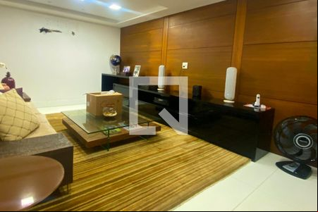 Sala de TV de casa para alugar com 5 quartos, 700m² em Itaigara, Salvador