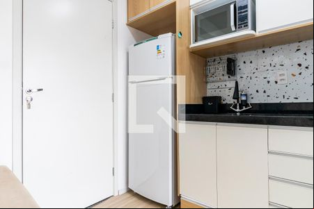 Sala e Cozinha de apartamento para alugar com 2 quartos, 34m² em Vila Monumento, São Paulo