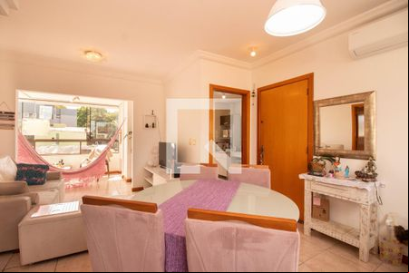 Sala de apartamento para alugar com 2 quartos, 86m² em Cristo Redentor, Porto Alegre