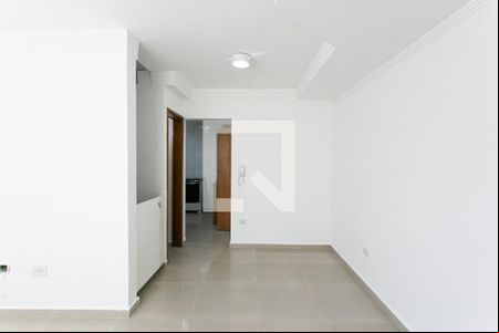 Sala de casa de condomínio para alugar com 2 quartos, 100m² em Chácara Seis de Outubro, São Paulo