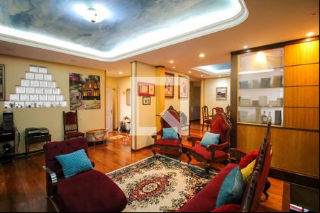Piso 1 - Sala de casa para alugar com 9 quartos, 700m² em Santa Isabel, Viamão
