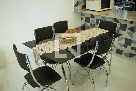 Cozinha de casa à venda com 3 quartos, 360m² em Santa Helena, Contagem