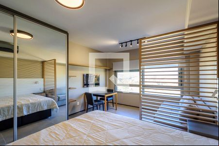 Sala/Quarto de kitnet/studio à venda com 1 quarto, 42m² em Teresopólis, Porto Alegre
