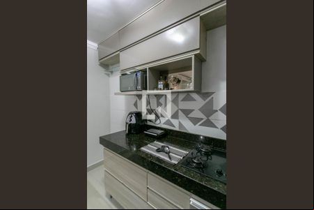 Cozinha de apartamento para alugar com 2 quartos, 75m² em São Gabriel, Belo Horizonte