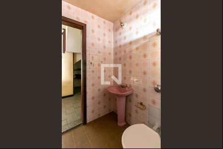 Banheiro Social de kitnet/studio à venda com 4 quartos, 360m² em Minas Brasil, Belo Horizonte