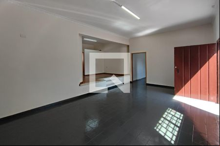 Sala de Estar de casa para alugar com 2 quartos, 158m² em Vila Pompéia, Campinas