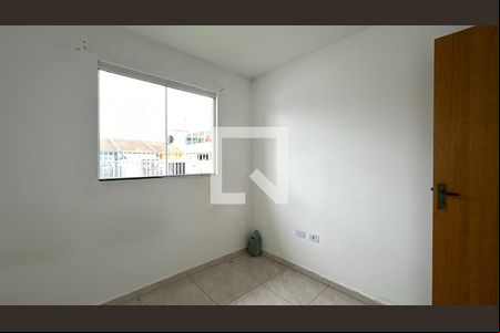 Quarto 1 de casa para alugar com 2 quartos, 40m² em Tatuquara, Curitiba