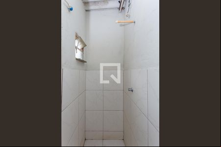 Banheiro de kitnet/studio à venda com 1 quarto, 25m² em Havaí, Belo Horizonte