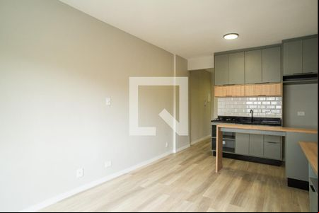 Sala/Quarto de kitnet/studio à venda com 1 quarto, 33m² em Consolação, São Paulo