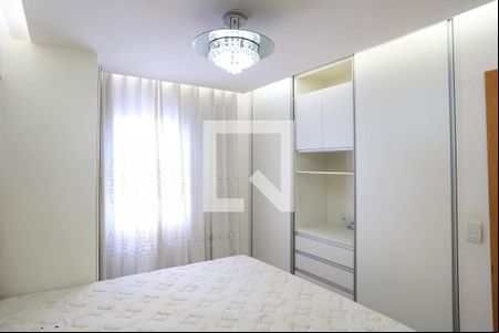 Quarto de apartamento para alugar com 2 quartos, 67m² em Centro, Belo Horizonte