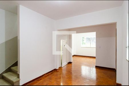 Sala de casa à venda com 3 quartos, 112m² em Chácara Inglesa, São Paulo