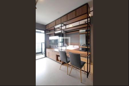 Sala de kitnet/studio para alugar com 1 quarto, 29m² em Pinheiros, São Paulo