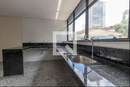 Cozinha de apartamento à venda com 1 quarto, 37m² em Centro, Belo Horizonte
