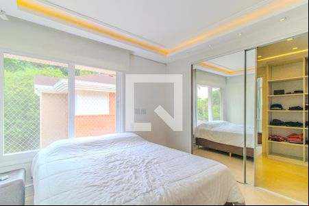 Quarto 1 de casa de condomínio à venda com 4 quartos, 364m² em Pedra Redonda, Porto Alegre