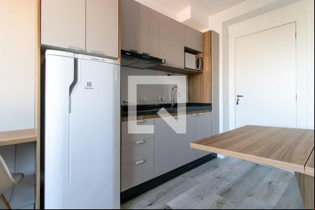Studio de kitnet/studio para alugar com 1 quarto, 18m² em Novo Mundo, Curitiba