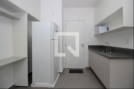 Sala/Cozinha de kitnet/studio para alugar com 1 quarto, 23m² em Pinheiros, São Paulo