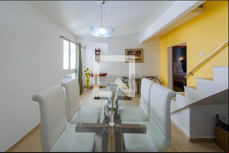 Sala de apartamento para alugar com 3 quartos, 105m² em Buritis, Belo Horizonte