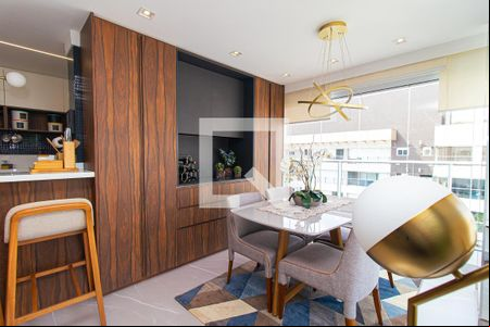 Sala de apartamento à venda com 2 quartos, 102m² em Consolação, São Paulo