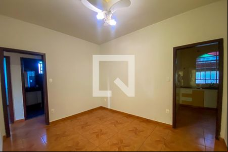 Sala de casa à venda com 3 quartos, 360m² em Novo Horizonte, Betim