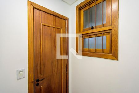 Lavabo de casa de condomínio para alugar com 4 quartos, 227m² em Cristal, Porto Alegre
