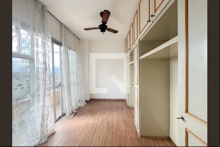 Quarto 1 de apartamento para alugar com 2 quartos, 90m² em Olaria, Rio de Janeiro