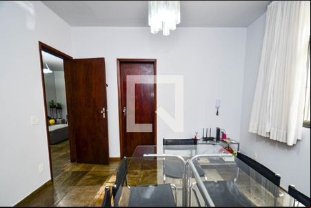 Sala jantar de apartamento para alugar com 4 quartos, 136m² em Santo Agostinho, Belo Horizonte