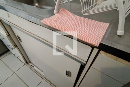 cozinha de kitnet/studio para alugar com 1 quarto, 24m² em Curicica, Rio de Janeiro