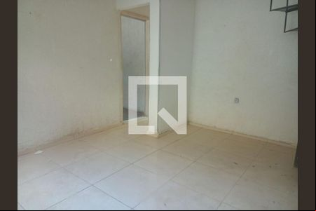 Casa à venda com 3 quartos, 130m² em Santa Rosa, Niterói
