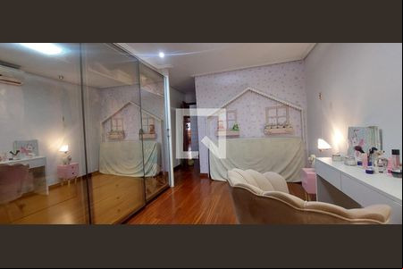 Quarto 1 suíte de casa para alugar com 3 quartos, 150m² em Santa Maria, Santo André