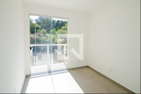 Quarto Suíte de casa à venda com 2 quartos, 75m² em Vl Recreio, Betim