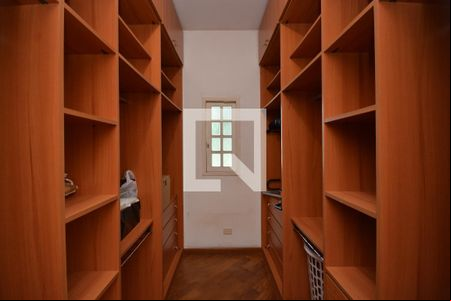 Closet da Suíte 1 de casa à venda com 3 quartos, 980m² em Interlagos, São Paulo