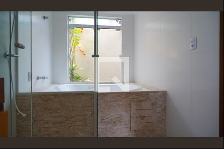 Banheiro  de casa para alugar com 1 quarto, 250m² em Campeche, Florianópolis