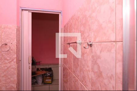 Banheiro de casa de condomínio para alugar com 1 quarto, 54m² em Parque Cruzeiro do Sul, São Paulo